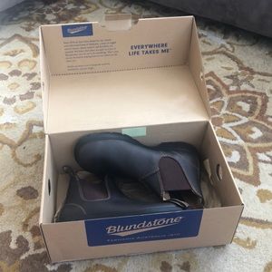 Blundstone boots 550 walnut men’s 7.5 / women’s 9.5